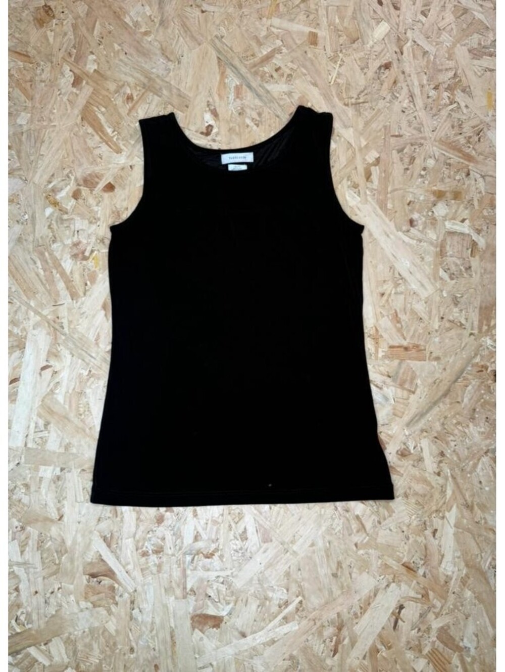 Van Heusen Tank Top Womens XS Black Scoop Neck Sleeveless Blouse Made in USA